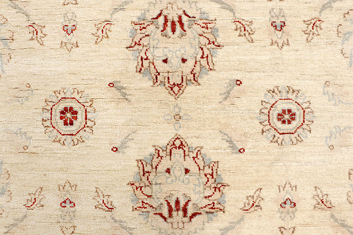 Blanched Almond Ziegler 4' 11 x 6' 8 - No. 64558 - ALRUG Rug Store