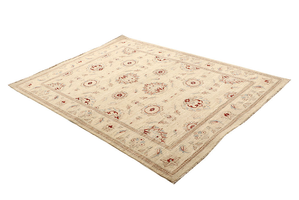 Blanched Almond Ziegler 4' 11 x 6' 8 - No. 64558 - ALRUG Rug Store