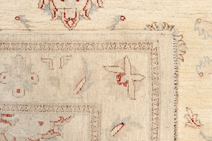 Blanched Almond Ziegler 4' 11 x 6' 8 - No. 64558 - ALRUG Rug Store