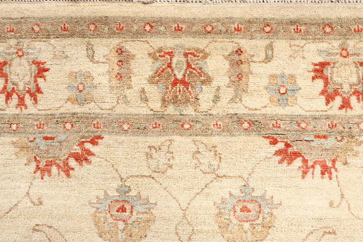 Blanched Almond Ziegler 4' 9 x 6' 6 - No. 64561 - ALRUG Rug Store