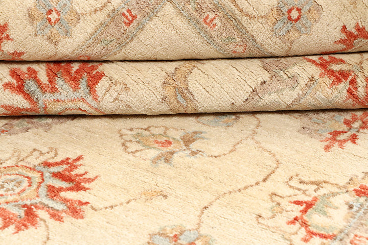 Blanched Almond Ziegler 4' 9 x 6' 6 - No. 64561 - ALRUG Rug Store