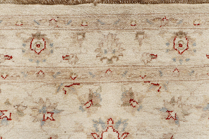 Tan Ziegler 4' 5 x 7' 1 - No. 64563 - ALRUG Rug Store