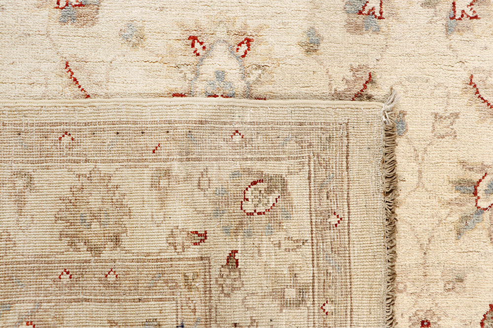 Tan Ziegler 4' 5 x 7' 1 - No. 64563 - ALRUG Rug Store