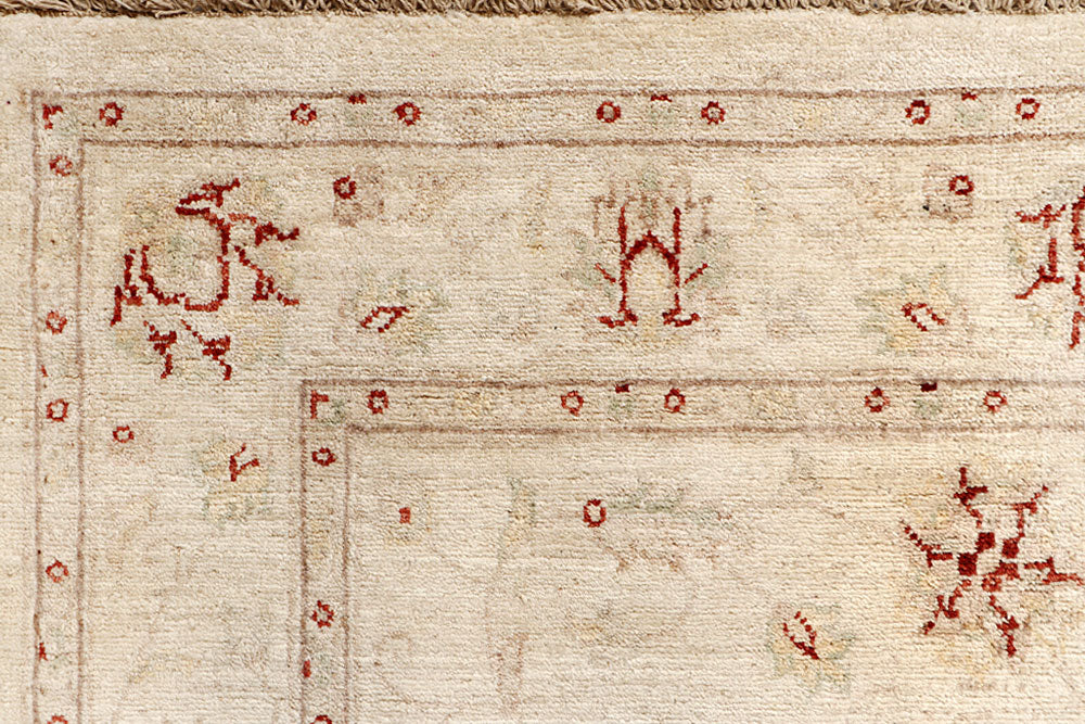 Tan Ziegler 4' 5 x 7' - No. 64564 - ALRUG Rug Store