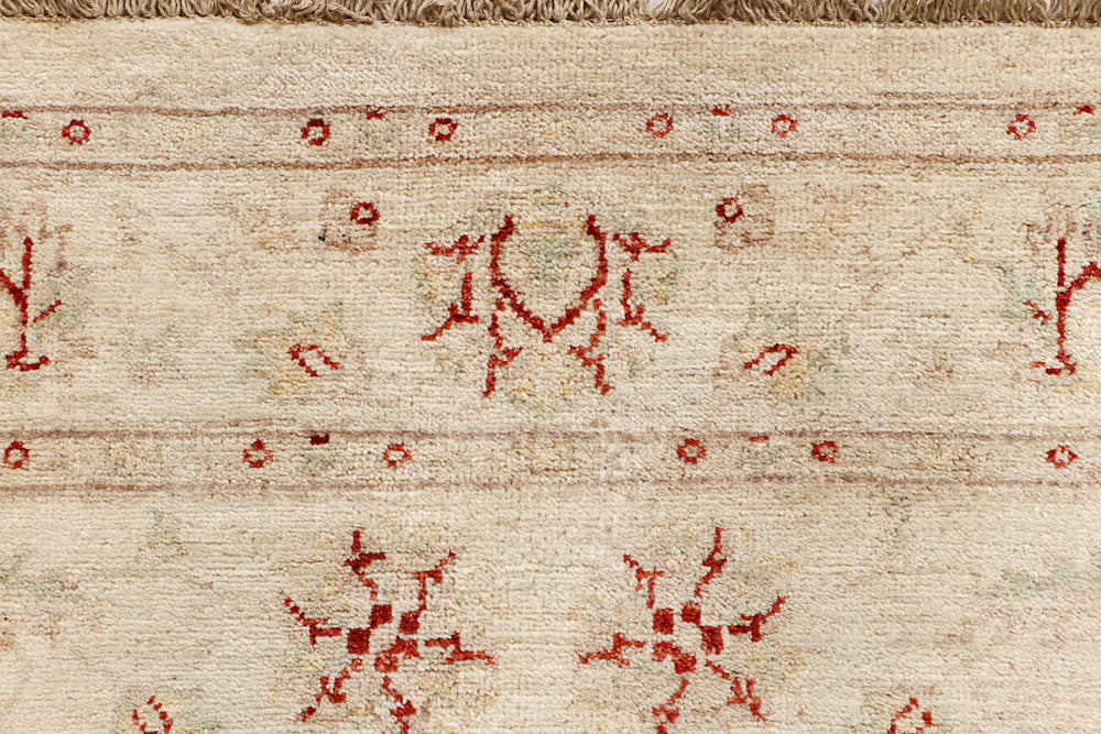 Tan Ziegler 4' 5 x 7' - No. 64564 - ALRUG Rug Store