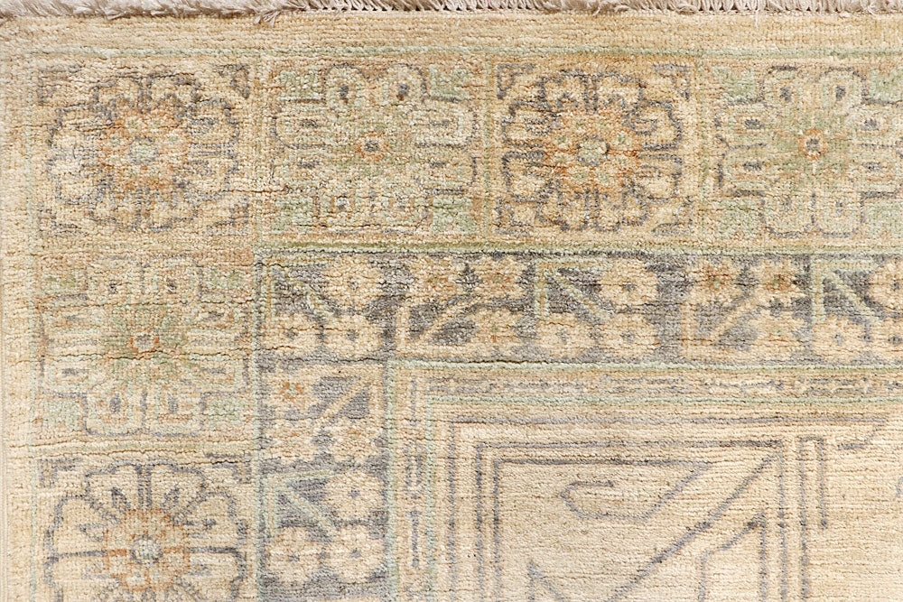 Tan Ziegler 4' 10 x 7' 1 - No. 64570 - ALRUG Rug Store
