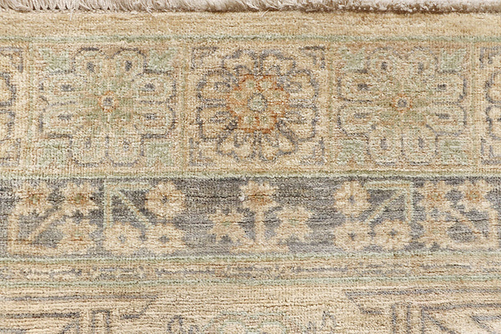 Tan Ziegler 4' 10 x 7' 1 - No. 64570 - ALRUG Rug Store