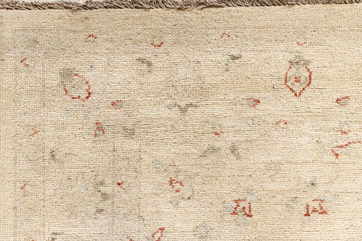 Tan Ziegler 4' 6 x 6' 11 - No. 64571 - ALRUG Rug Store