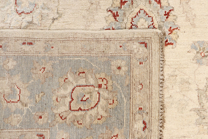 Blanched Almond Ziegler 6' 5 x 9' 7 - No. 64578 - ALRUG Rug Store