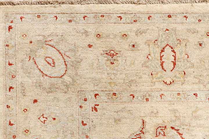 Blanched Almond Ziegler 6' 5 x 9' 7 - No. 64580 - ALRUG Rug Store