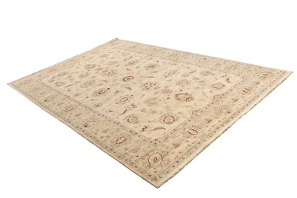 Blanched Almond Ziegler 6' 5 x 9' 7 - No. 64580 - ALRUG Rug Store