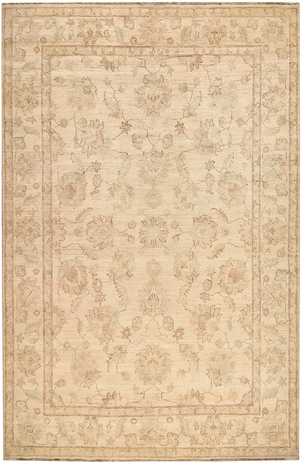 Blanched Almond Ziegler 6' 6 x 9' 8 - No. 64582 - ALRUG Rug Store