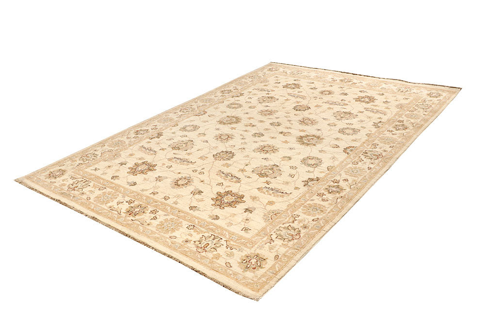 Blanched Almond Ziegler 6' x 9' 1 - No. 64586 - ALRUG Rug Store