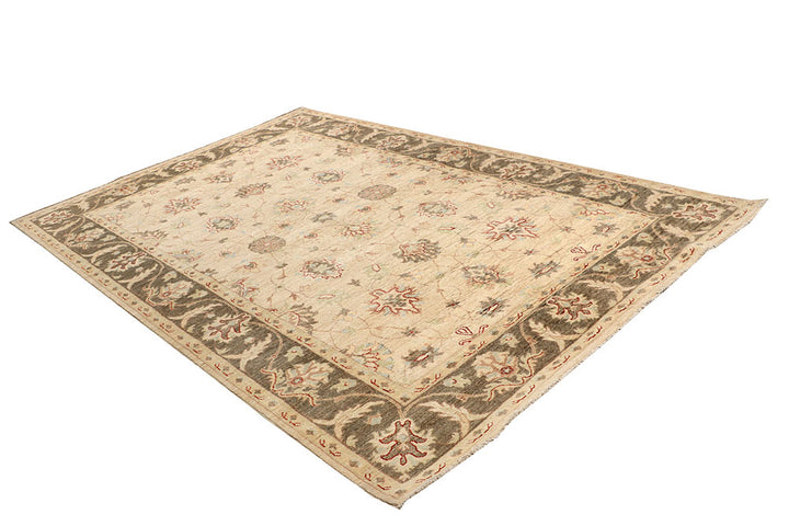 Blanched Almond Ziegler 6' 6 x 9' 10 - No. 64588 - ALRUG Rug Store