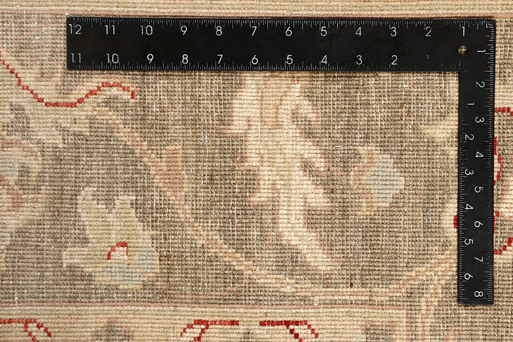 Blanched Almond Ziegler 6' 6 x 9' 10 - No. 64588 - ALRUG Rug Store