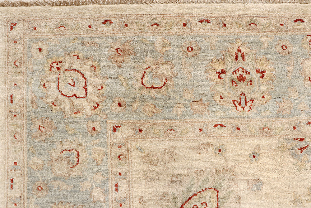 Blanched Almond Ziegler 6' 6 x 9' 7 - No. 64593 - ALRUG Rug Store