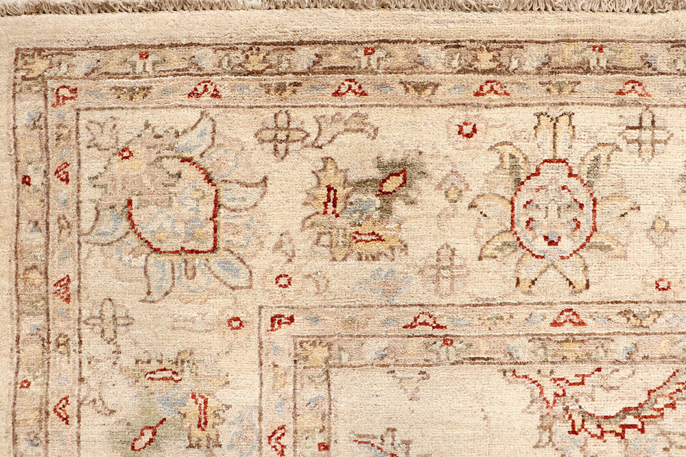 Blanched Almond Ziegler 6' 7 x 9' 9 - No. 64601 - ALRUG Rug Store