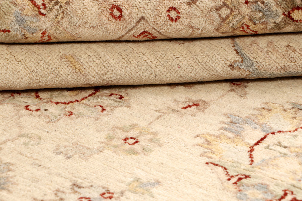 Blanched Almond Ziegler 6' 7 x 9' 9 - No. 64601 - ALRUG Rug Store