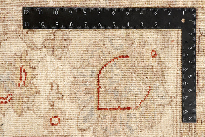 Blanched Almond Ziegler 6' 7 x 9' 9 - No. 64601 - ALRUG Rug Store