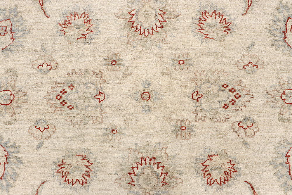 Blanched Almond Ziegler 6' 6 x 9' 10 - No. 64606 - ALRUG Rug Store