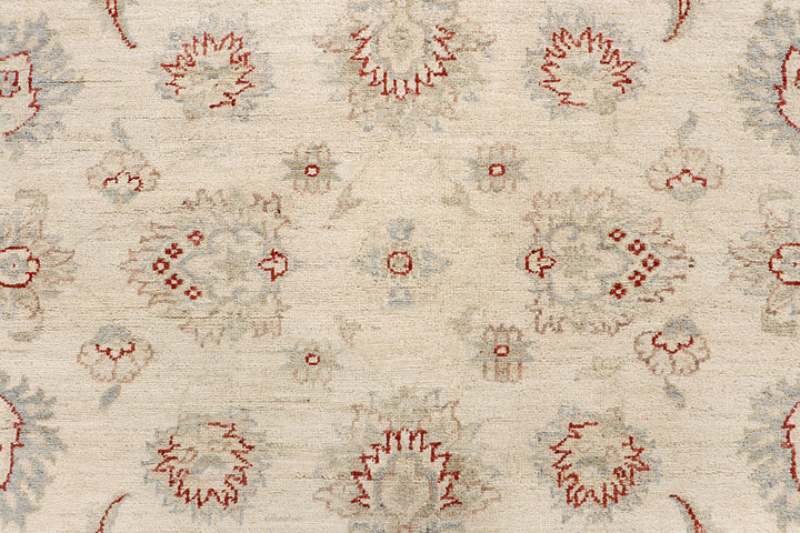 Blanched Almond Ziegler 6' 6 x 9' 10 - No. 64606 - ALRUG Rug Store