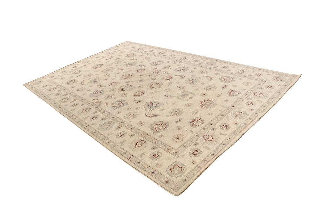 Blanched Almond Ziegler 6' 6 x 9' 10 - No. 64606 - ALRUG Rug Store