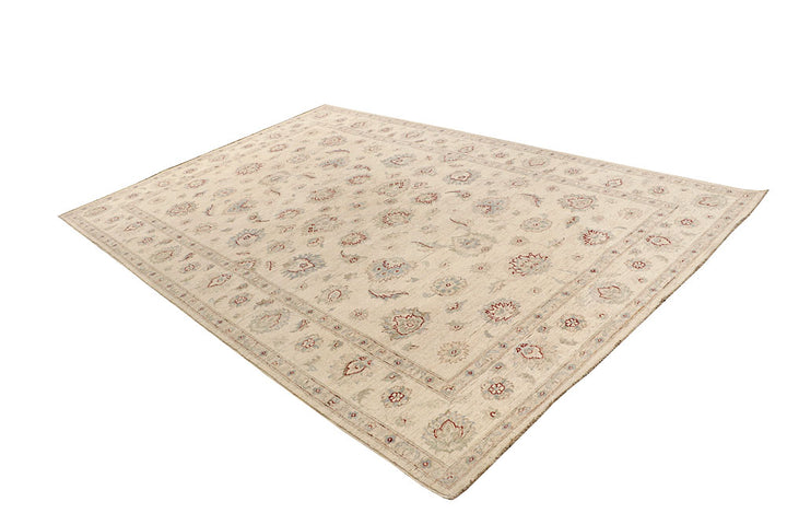 Blanched Almond Ziegler 6' 6 x 9' 10 - No. 64606 - ALRUG Rug Store