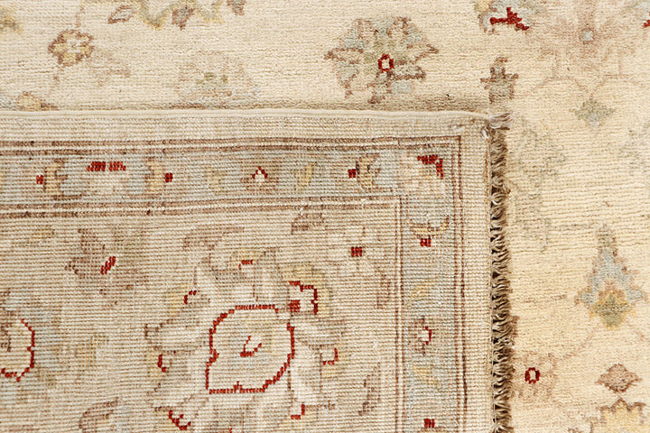 Blanched Almond Ziegler 6' 6 x 9' 9 - No. 64611 - ALRUG Rug Store