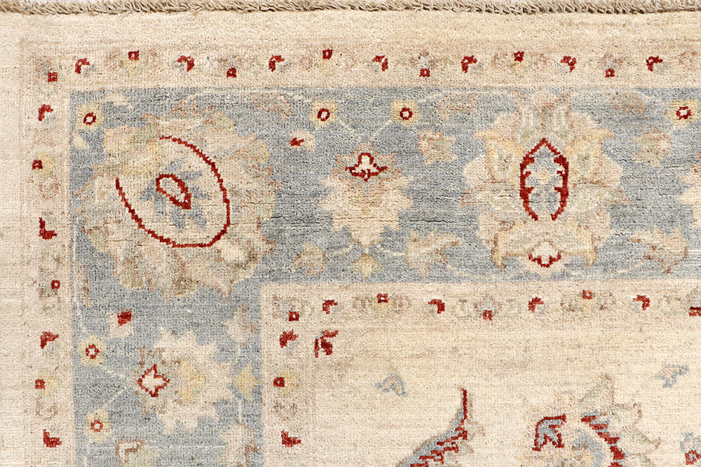 Blanched Almond Ziegler 6' 6 x 9' 9 - No. 64621 - ALRUG Rug Store