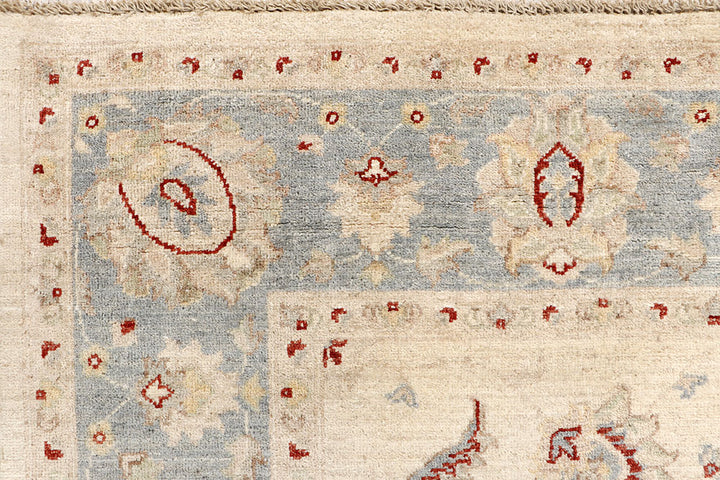 Blanched Almond Ziegler 6' 6 x 9' 9 - No. 64621 - ALRUG Rug Store