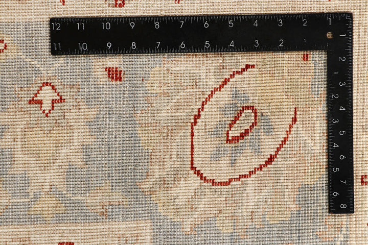 Blanched Almond Ziegler 6' 6 x 9' 9 - No. 64621 - ALRUG Rug Store