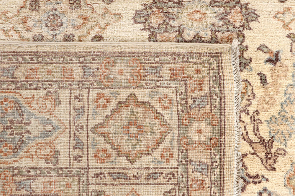 Blanched Almond Ziegler 6' x 8' 8 - No. 64623 - ALRUG Rug Store