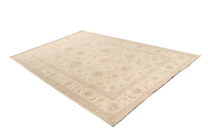 Blanched Almond Ziegler 6' 5 x 9' 9 - No. 64625 - ALRUG Rug Store