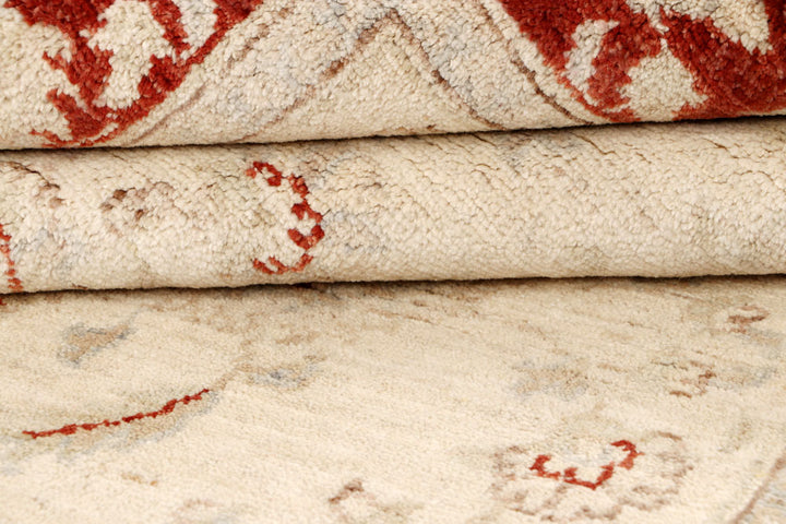 Blanched Almond Ziegler 3' 11 x 5' 10 - No. 64637 - ALRUG Rug Store