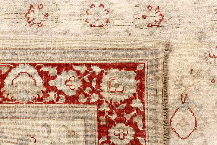 Blanched Almond Ziegler 3' 11 x 5' 10 - No. 64637 - ALRUG Rug Store