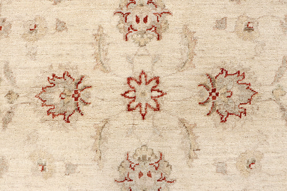 Blanched Almond Ziegler 4' 1 x 6' 1 - No. 64640 - ALRUG Rug Store