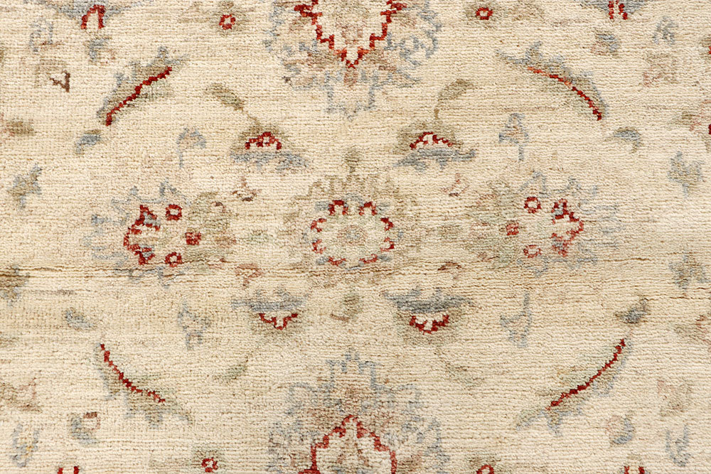 Blanched Almond Ziegler 3' 10 x 5' 9 - No. 64643 - ALRUG Rug Store