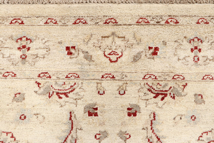 Blanched Almond Ziegler 3' 11 x 5' 9 - No. 64645 - ALRUG Rug Store