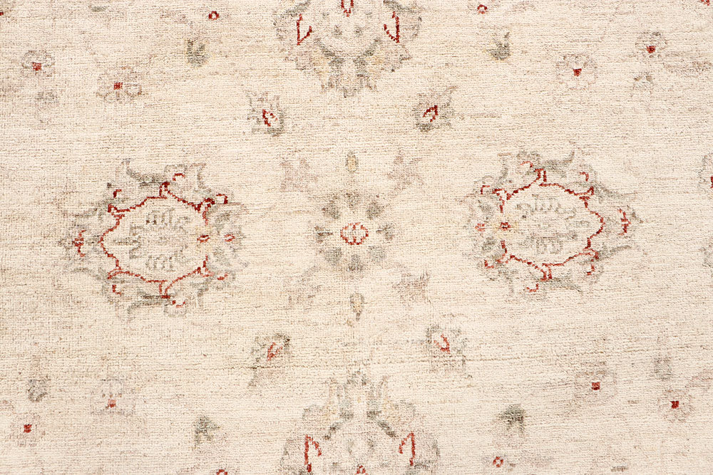 Antique White Ziegler 7' 10 x 9' 8 - No. 64667 - ALRUG Rug Store