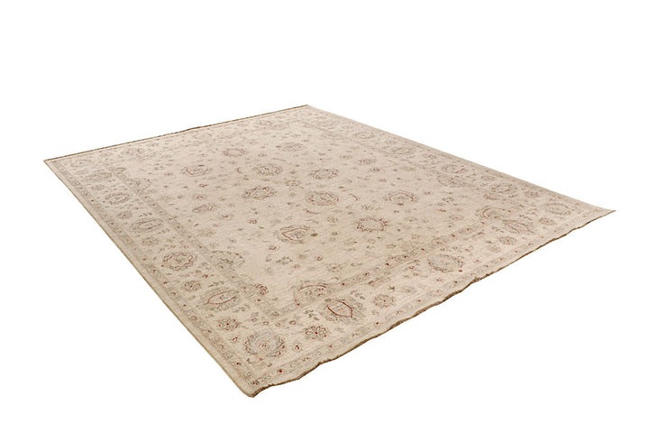 Antique White Ziegler 7' 10 x 9' 8 - No. 64667 - ALRUG Rug Store