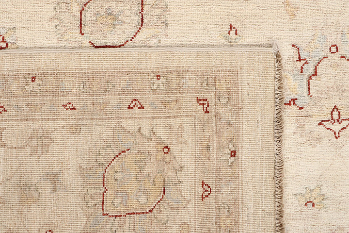 Antique White Ziegler 8' x 9' 11 - No. 64671 - ALRUG Rug Store