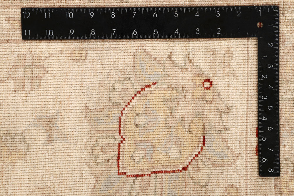 Antique White Ziegler 8' x 9' 11 - No. 64671 - ALRUG Rug Store