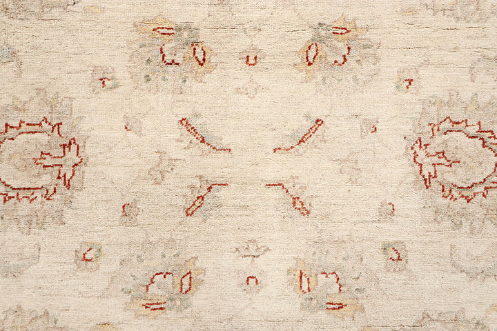 Blanched Almond Ziegler 7' 9 x 10' - No. 64680 - ALRUG Rug Store