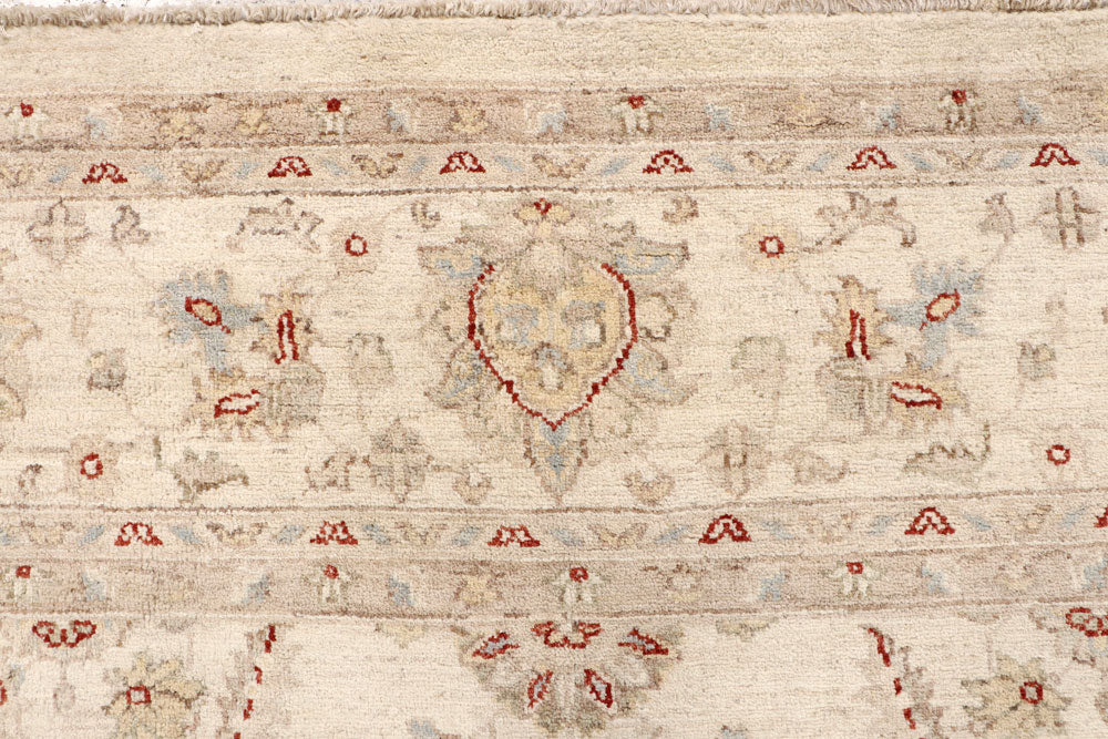 Blanched Almond Ziegler 7' 10 x 9' 8 - No. 64687 - ALRUG Rug Store