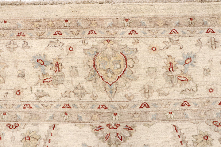 Blanched Almond Ziegler 7' 10 x 9' 8 - No. 64687 - ALRUG Rug Store