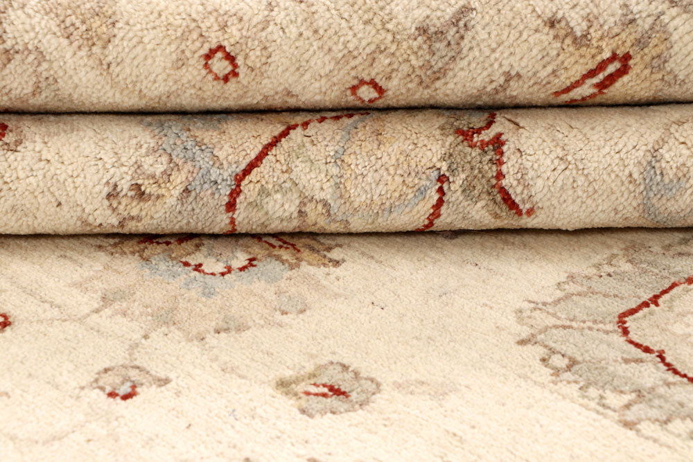 Blanched Almond Ziegler 7' 10 x 9' 8 - No. 64687 - ALRUG Rug Store