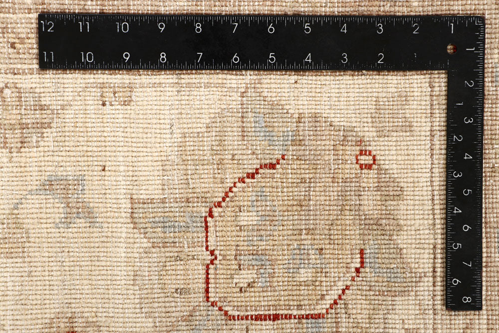 Blanched Almond Ziegler 7' 10 x 9' 8 - No. 64687 - ALRUG Rug Store