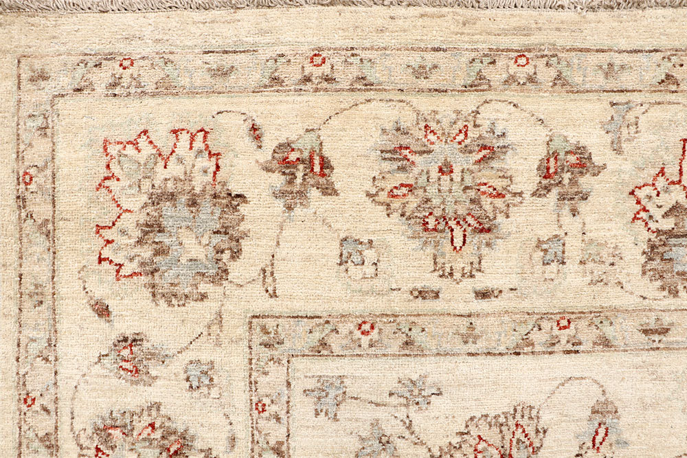 Blanched Almond Ziegler 7' 10 x 9' 4 - No. 64690 - ALRUG Rug Store