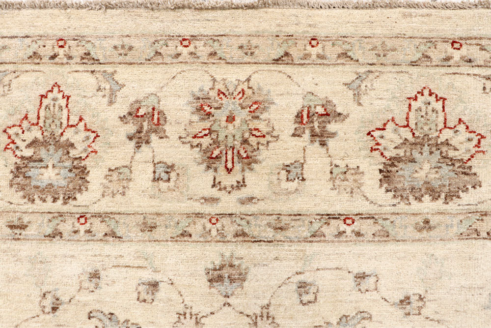 Blanched Almond Ziegler 7' 10 x 9' 4 - No. 64690 - ALRUG Rug Store