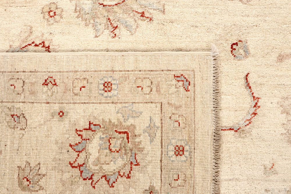 Blanched Almond Ziegler 8' 3 x 11' 3 - No. 64692 - ALRUG Rug Store